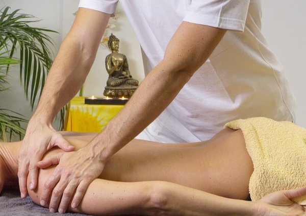 Détente et harmonie : le massage ayurvédique à mâcon